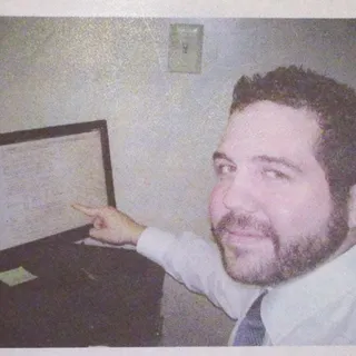 Nicolas D.