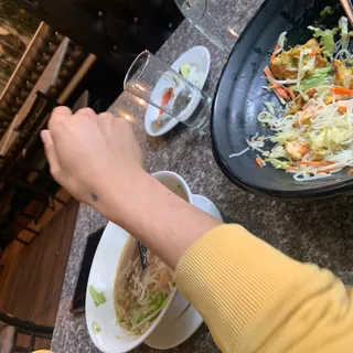 B6. Bun Ca Salmon Bowl