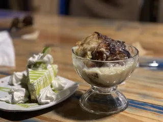 Paradise Key Dockside Bar & Grill