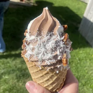 Chocolate vanilla swirl with coconut and candied pecans