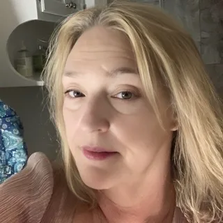 Laura C.