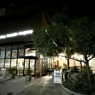 The Bombay Frankie Company by night!