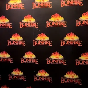 Celebrity logo wall for your social media posts.