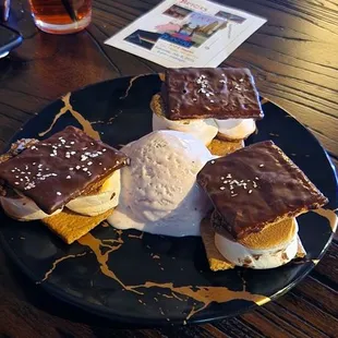 Amazing S'Morez Desert