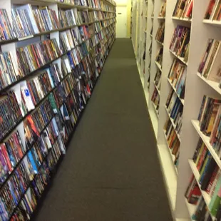 Largest selection of clean, neat &amp; organized books in Tidewater.