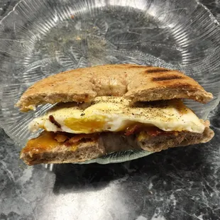 Bacon Egg &amp; Cheddar Cheese Breakfast Wheat Bagel