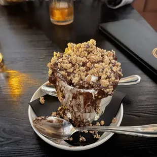 Soo good 10/10! - Vanilla ice cream topped w/cookie crumble &amp; nutella!