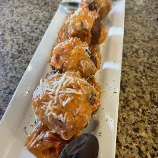 Fried Mac and Cheese Balls