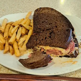 Reuben sandwich