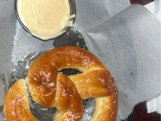 Tanner's Bar & Grill