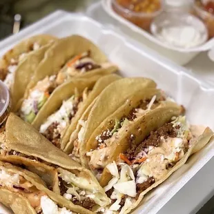 a tray of tacos