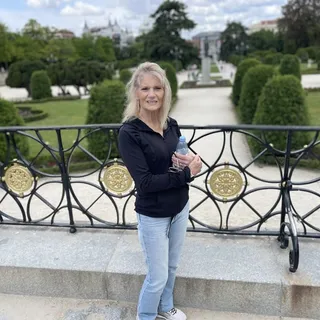 Sheri W.