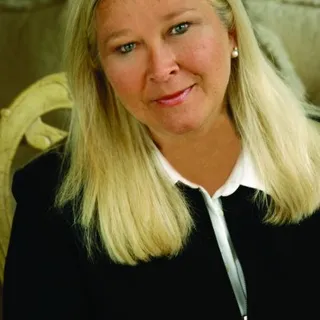 Paula W.