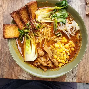 Vegan tantanmen ramen....so dang good!