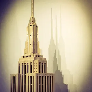 The Empire State Building took over 200 hours to build