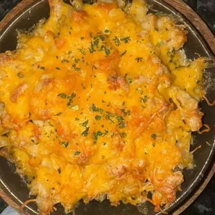 Mac and cheese is dry with NO seasoning and no cheese under the top! Yet it will not count as a side for any plate....