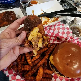 Inside the mac and cheese brisket egg roll