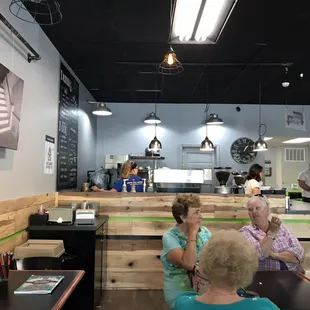 sushi and sashimi, interior