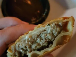 Celtic Crossing Irish Pub & Restaurant