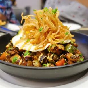 The Brass Fork 03/30/19: Burnt Ends Hash – Crispy Brisket, Diced Potatoes, Sweet Potatoes, Poblano Peppers, Sunny-Up Eggs, BBQ Aioli, Onions
