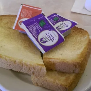 Generic looking jelly for the toast.