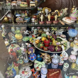 Front display window