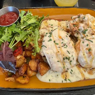 Hot Chicken and Biscuit Brunch