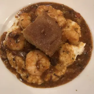 Sauteed Shrimp and Grits Dinner