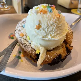 Birthday dessert