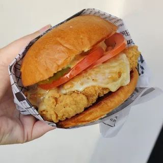 CHICKEN SANDWICH