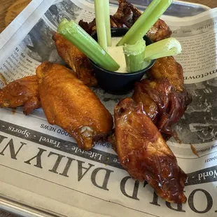 food, fried chicken, bbq wings, poultry, fried chicken wings, chicken, bbq chicken, chicken wings and fried chicken, chicken wings
