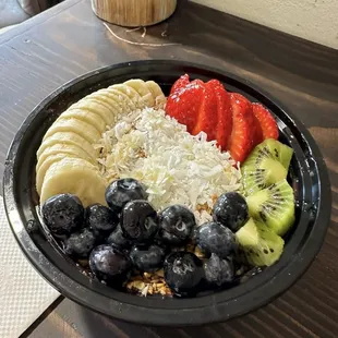 Favela bowl with honey