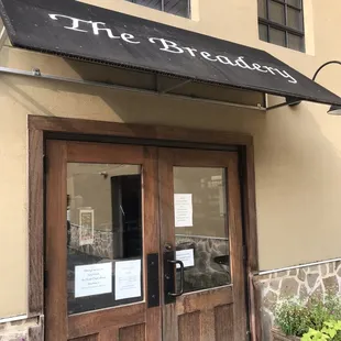 the entrance to the bakery