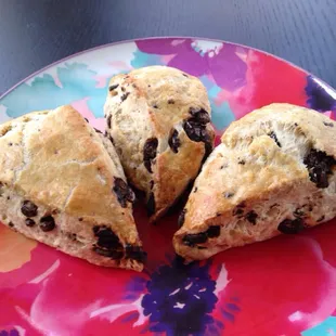 Chocolate orange scones. It had chunks of chocolate pieces and a hint of orange flavor.