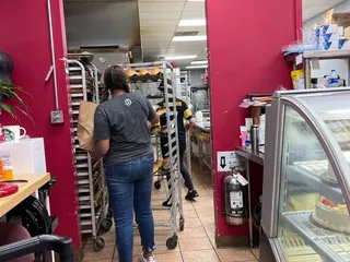 Happy Hour Panaderia