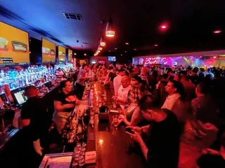 99 Bottles & Cocktails