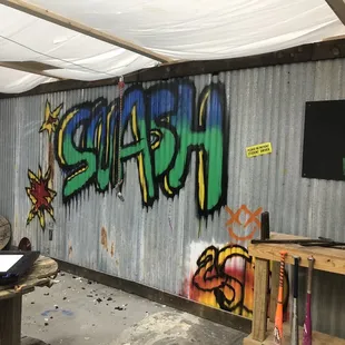 Smash room