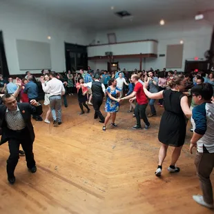  crowd of people dancing