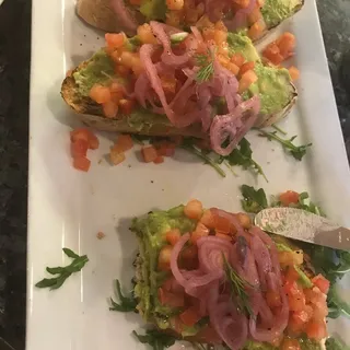 Avo Toast