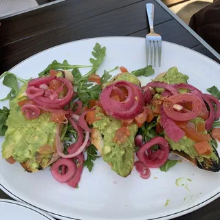 Avo Toast a la cart