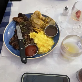 Ny Steak & Eggs