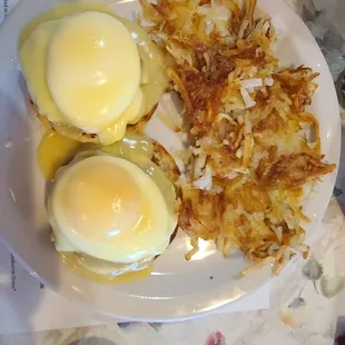 Crab cakes Benedict! YUMMM!