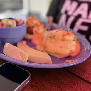 Crab Cakes Benedict