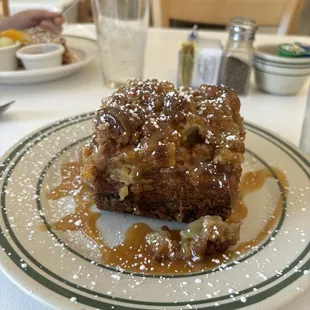 Apple cinnamon French toast