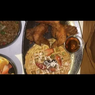 Chicken & Waffles
