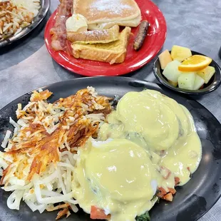Florentine Benedict with a side of fruit