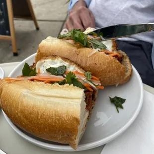 Bahn mi