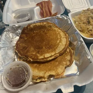 Pancakes with bacon