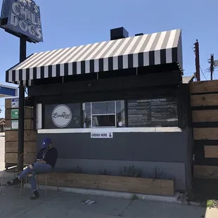 Cute order window facing Florence.