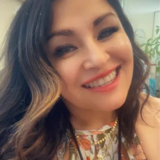 Tammy R.